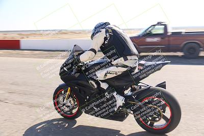 media/Nov-03-2025-Lets Ride (Mon) [[4d74c1c4d3]]/A Group/Grid/